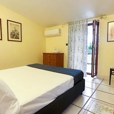 Bed & Breakfast Irma 2*